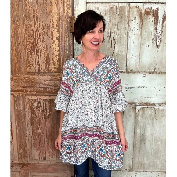 EZ BREEZY TUNIC TOP - Picture 2 of 8